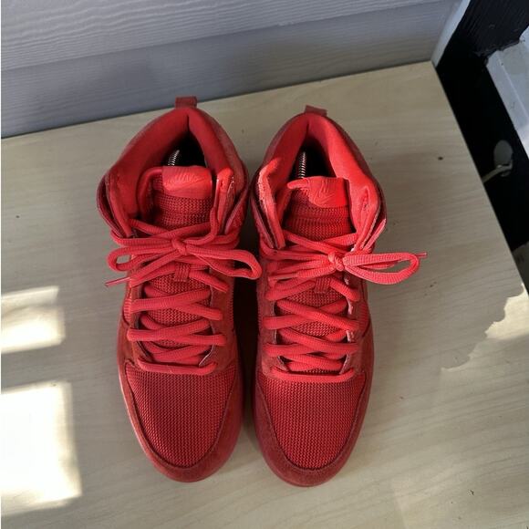 Size 8.5 705433-601 - Nike Dunk CMFT Premium High Red October - Picture 6 of 9